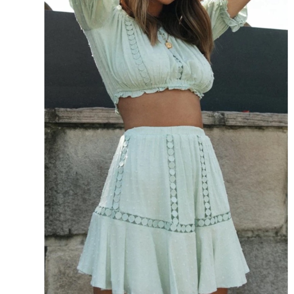 Boho Mint swiss dot off shoulder Puff Sleeve crop top skirt Set - Picture 5 of 9